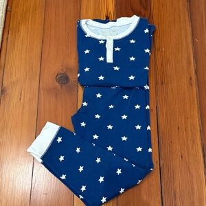 The Beaufort Bonnet Company Navy Star Pajama Set